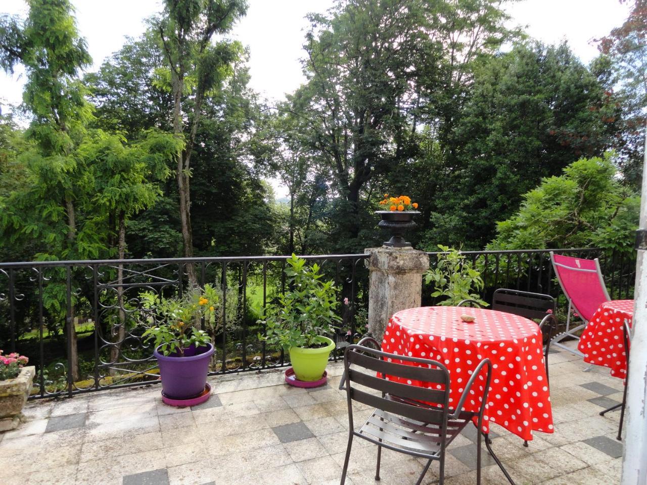 Le Figuier De Pauline Bed & Breakfast Luzech Eksteriør bilde
